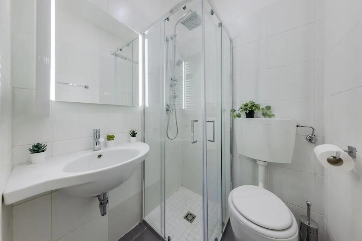 View Of Grand Canal Luxury Home - Station 5 Minutes Venice Apartment